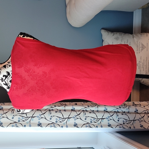 Spanner sleeveless top - Picture 3 of 8